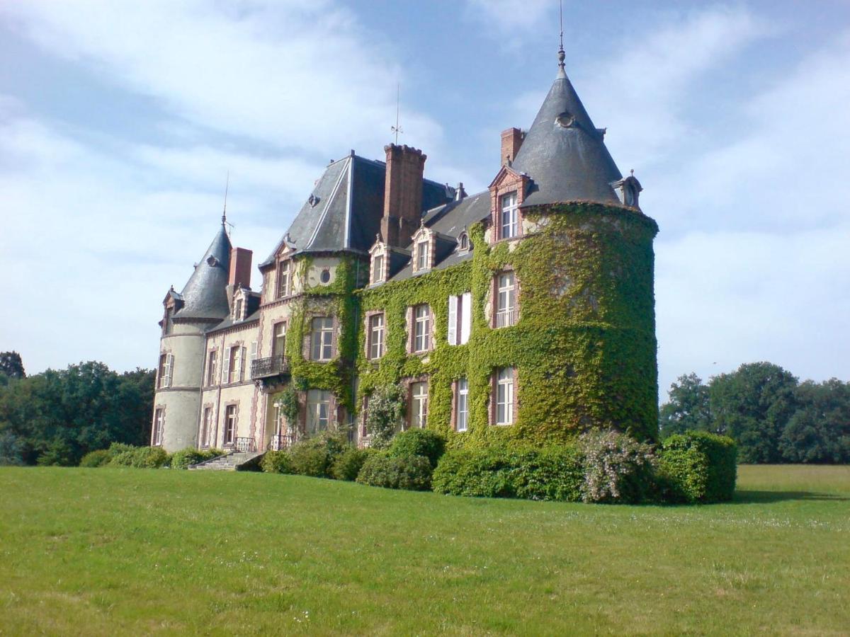 Chateau De Bostz Besson Exterior foto